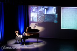  030   Casea Espace Photo Web 